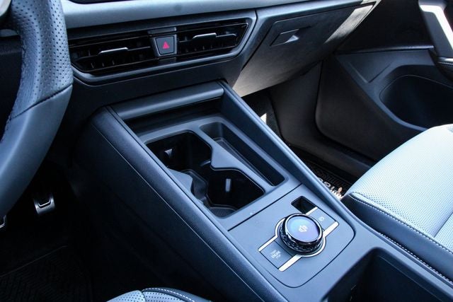 2026 Volkswagen Tiguan SE R-Line FWD