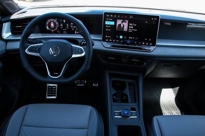 2026 Volkswagen Tiguan SE R-Line FWD