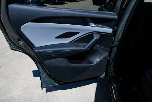 2026 Volkswagen Tiguan SE R-Line FWD