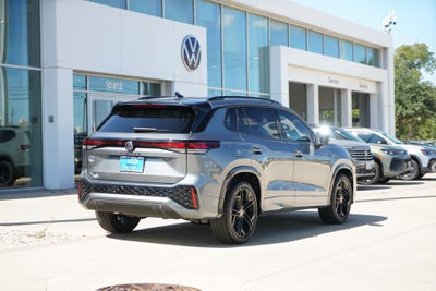 2026 Volkswagen Tiguan 2.0T SE R-Line Black