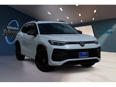 2026 Volkswagen Tiguan 2.0T SE R-Line Black