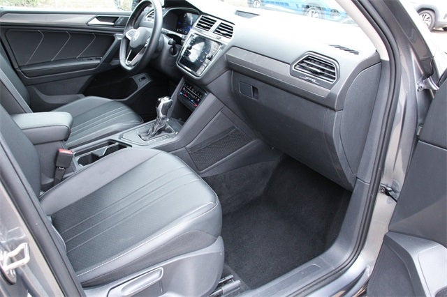 2024 Volkswagen Tiguan 2.0T Wolfsburg Edition