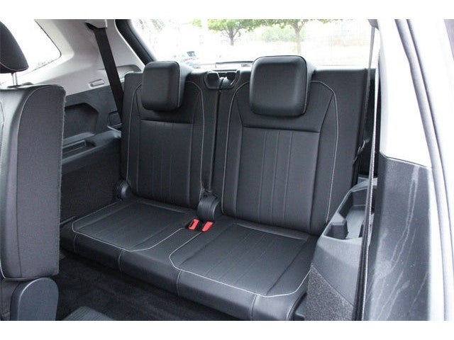 2024 Volkswagen Tiguan 2.0T Wolfsburg Edition