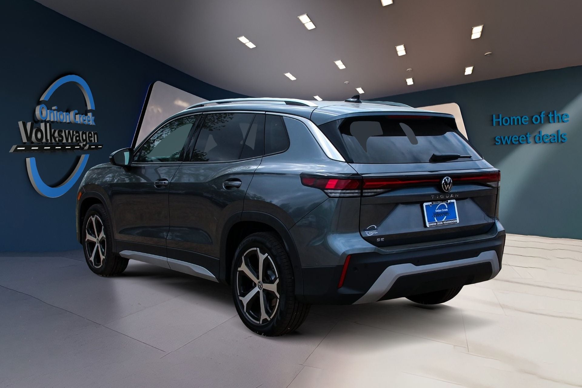 2026 Volkswagen Tiguan 2.0T SE