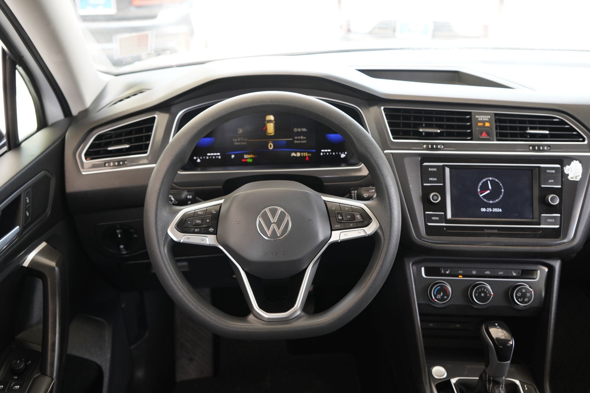 2023 Volkswagen Tiguan 2.0T S