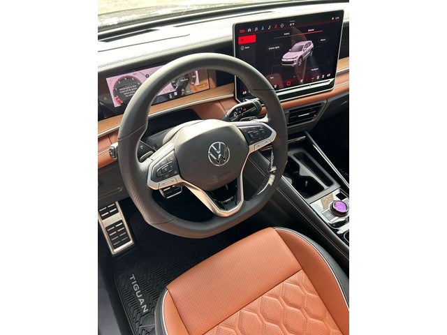 2026 Volkswagen Tiguan 2.0T SEL R-Line Turbo