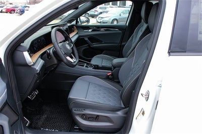 2026 Volkswagen Tiguan 2.0T SEL R-Line