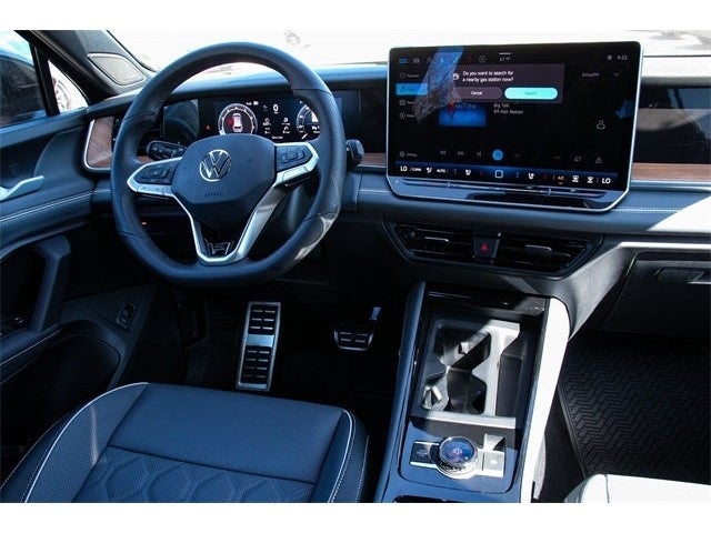 2026 Volkswagen Tiguan 2.0T SEL R-Line Turbo