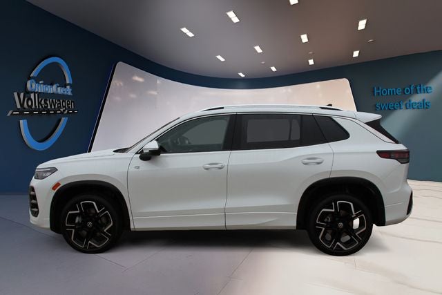 2026 Volkswagen Tiguan 2.0T SEL R-Line