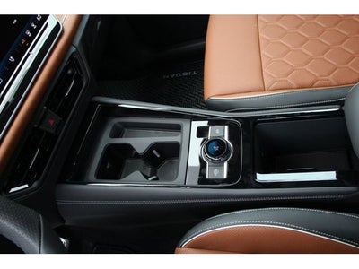 2026 Volkswagen Tiguan 2.0T SEL R-Line