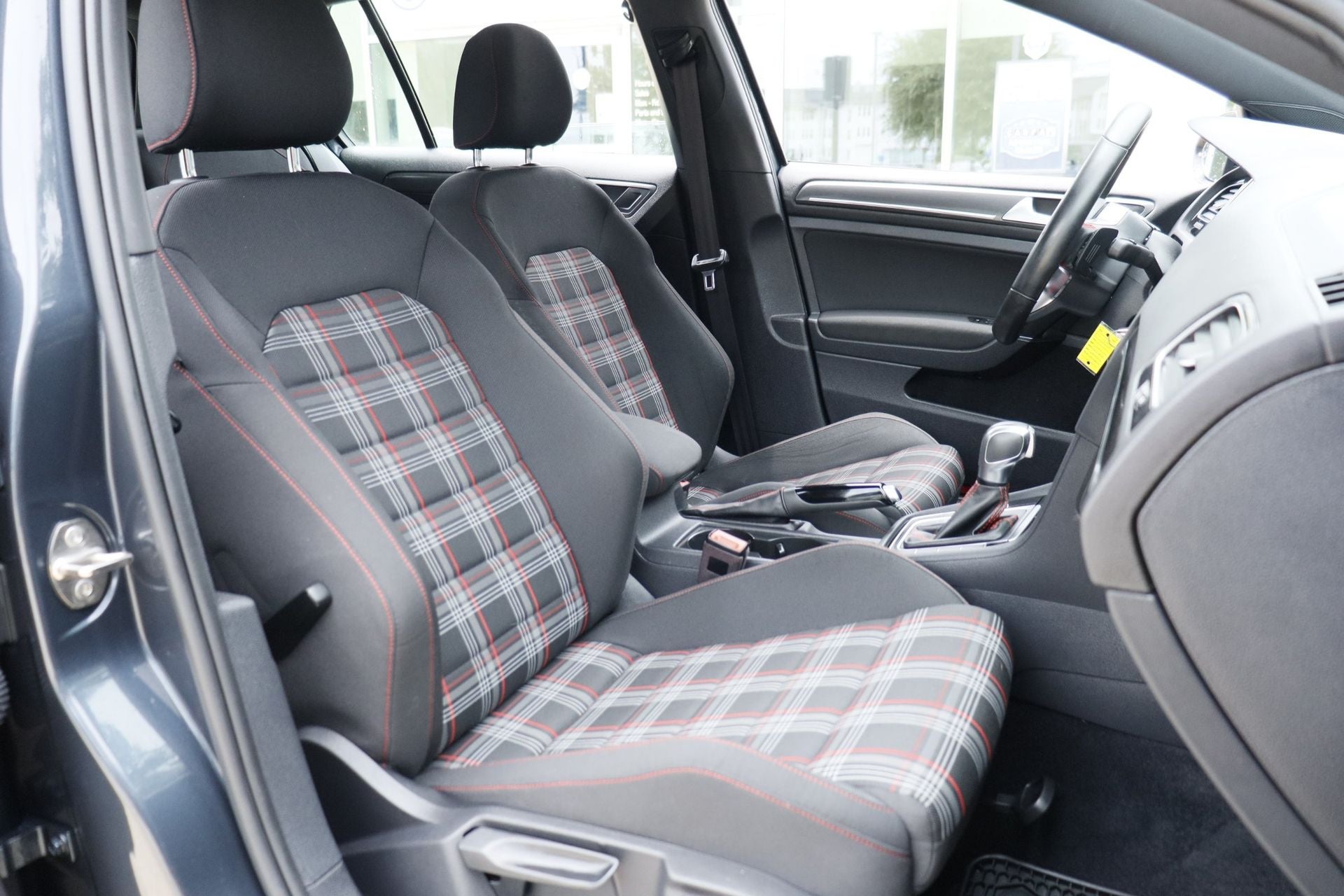 2021 Volkswagen Golf GTI 2.0T S