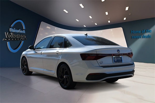 2025 Volkswagen Jetta 1.5T SE