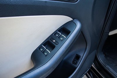 2014 Volkswagen Jetta 1.8T SE