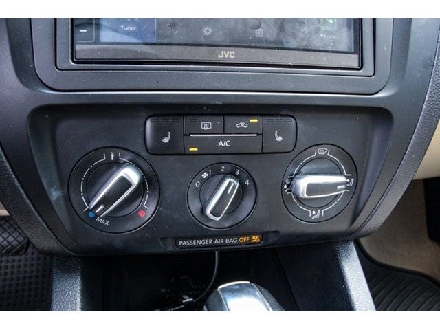 2014 Volkswagen Jetta 1.8T SE