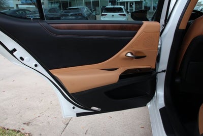 2022 Lexus ES 350 350