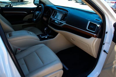 2019 Toyota Highlander Base