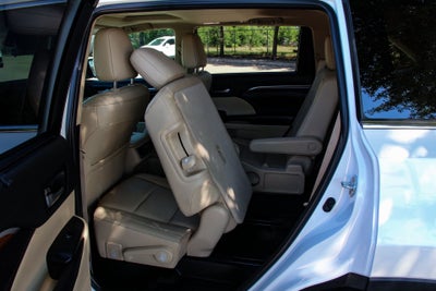 2019 Toyota Highlander Base