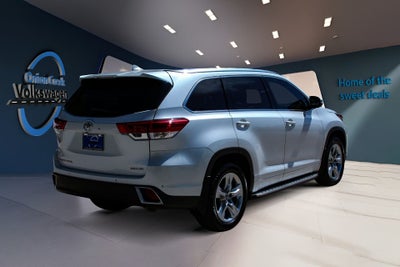 2019 Toyota Highlander Base