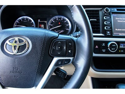 2019 Toyota Highlander Base