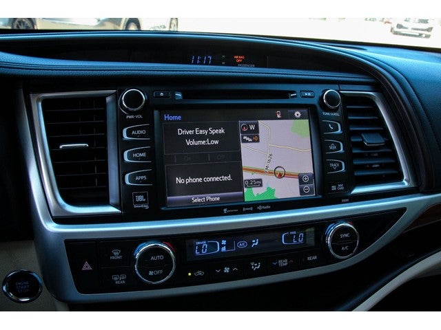 2019 Toyota Highlander Base