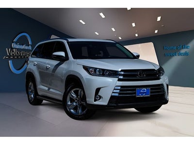 2019 Toyota Highlander Base