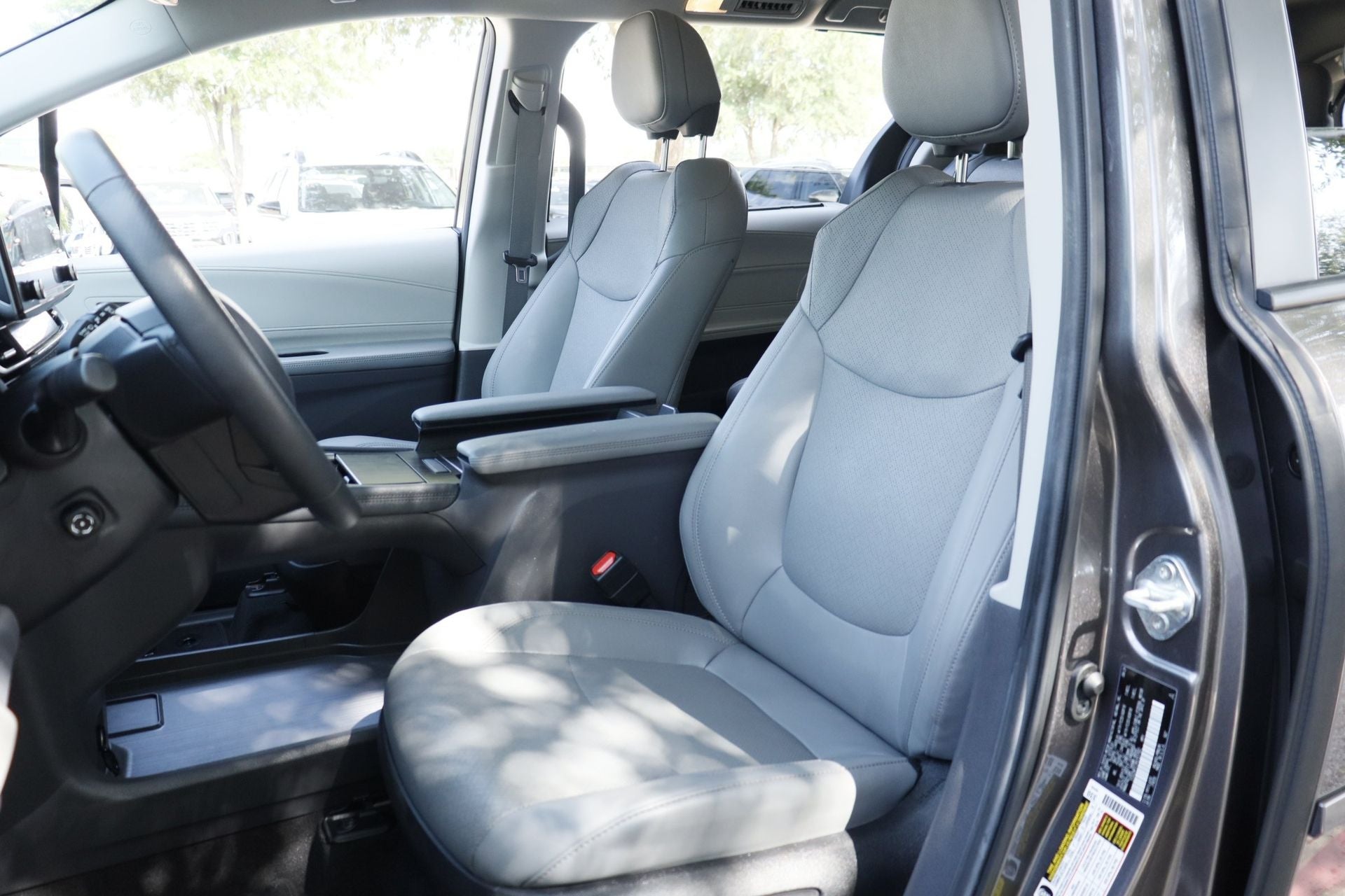 2024 Toyota Sienna Limited 7 Passenger