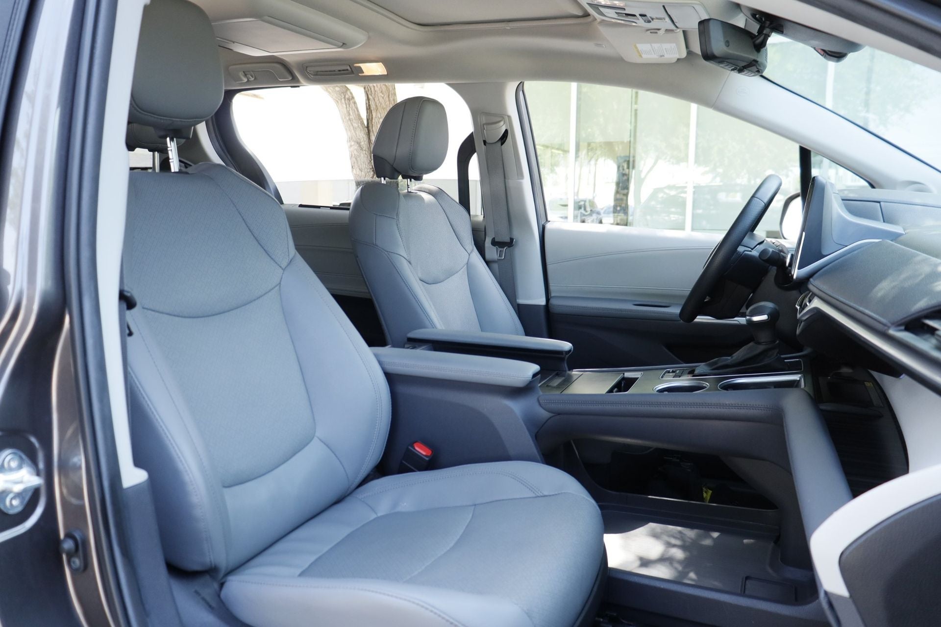 2024 Toyota Sienna Limited 7 Passenger