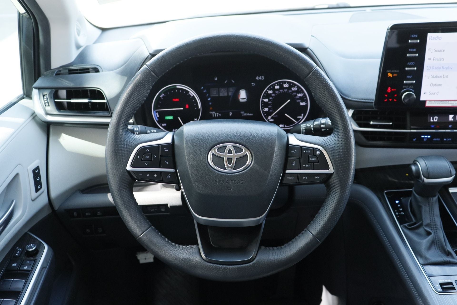 2024 Toyota Sienna Limited 7 Passenger
