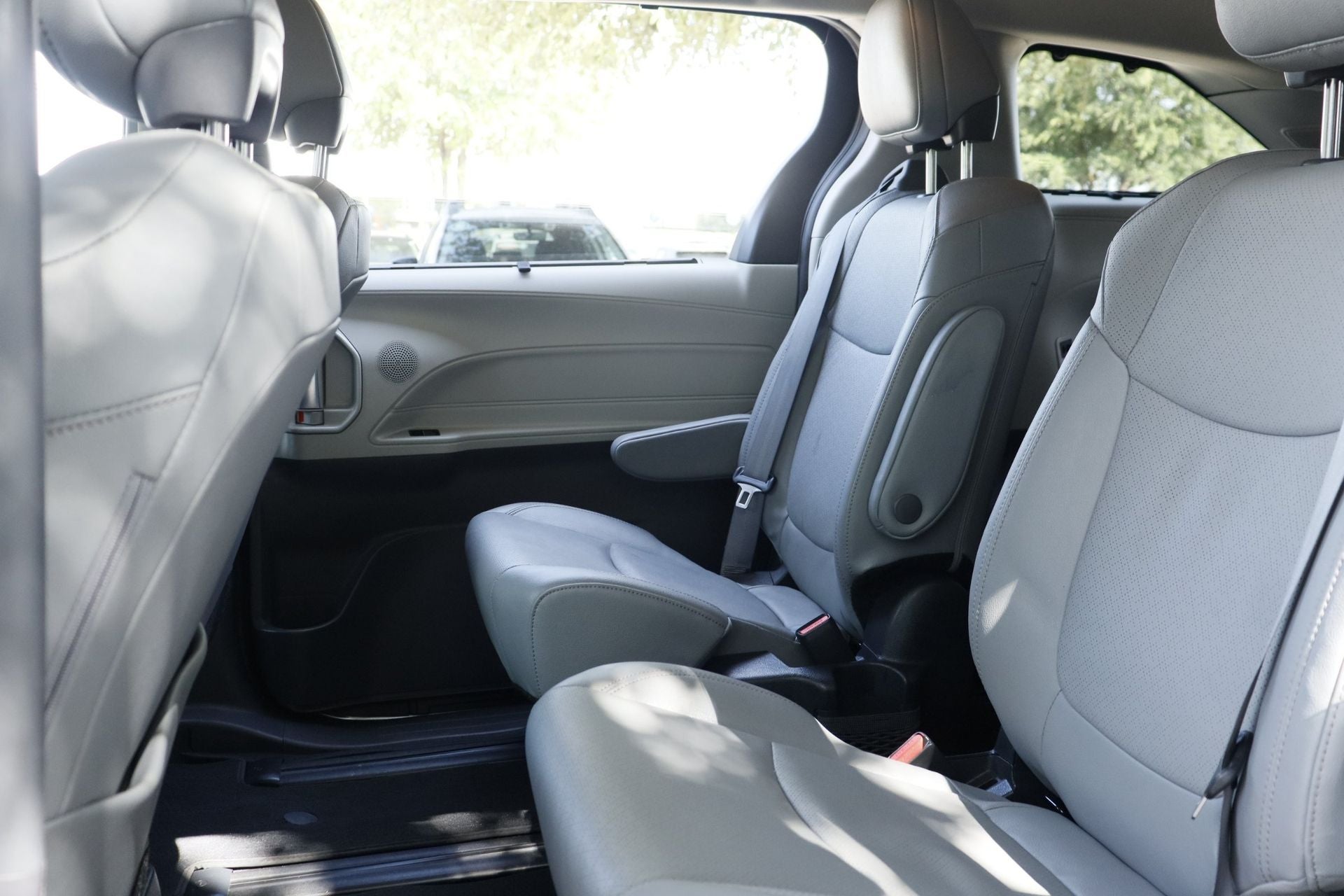 2024 Toyota Sienna Limited 7 Passenger