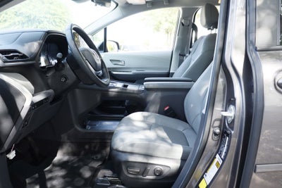2024 Toyota Sienna Limited 7 Passenger
