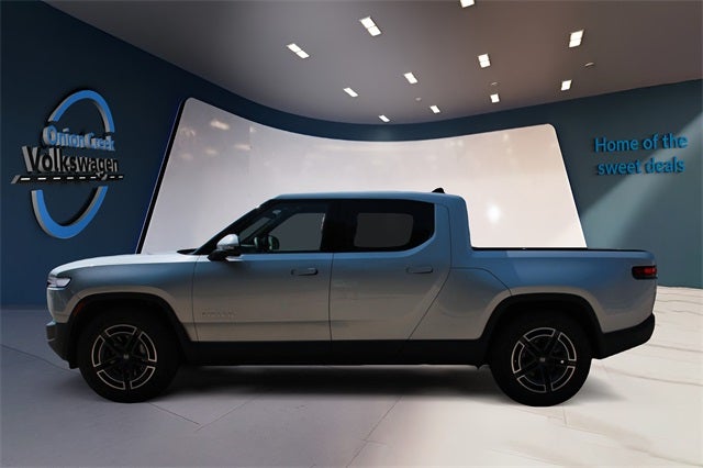 2025 Rivian R1T Adventure