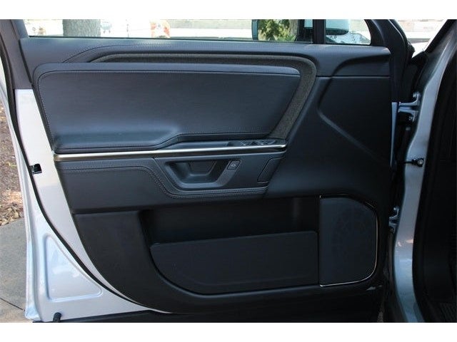 2025 Rivian R1T Adventure