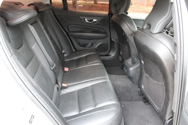 2024 Volvo S60 B5 Plus Dark Theme