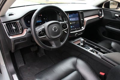 2024 Volvo S60 B5 Plus Dark Theme