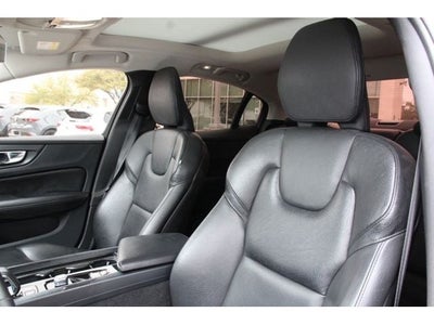 2024 Volvo S60 B5 Plus Dark Theme