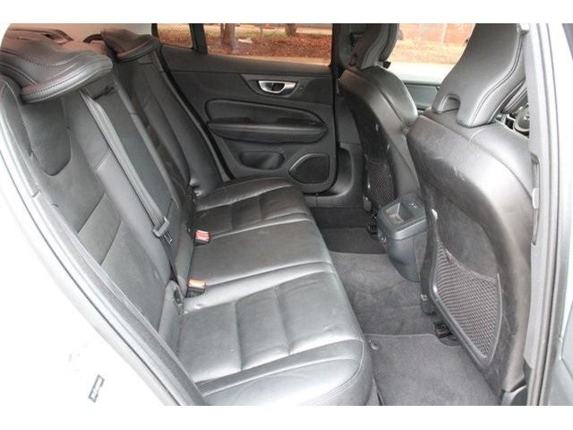 2024 Volvo S60 B5 Plus Dark Theme