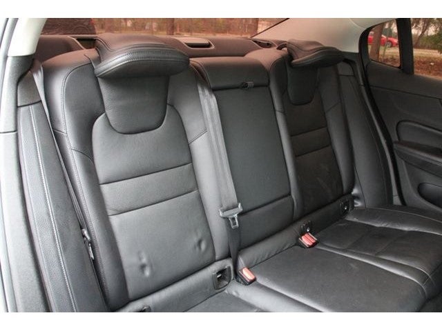 2024 Volvo S60 B5 Plus Dark Theme