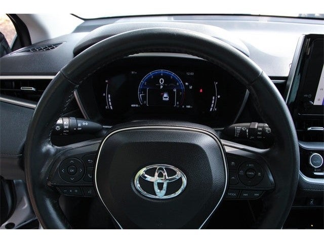 2024 Toyota Corolla Cross XLE