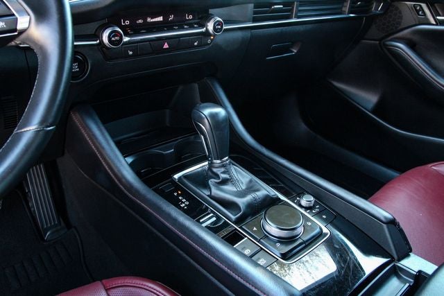 2025 Mazda Mazda3 2.5 S Carbon Edition