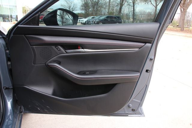 2025 Mazda Mazda3 2.5 S Carbon Edition