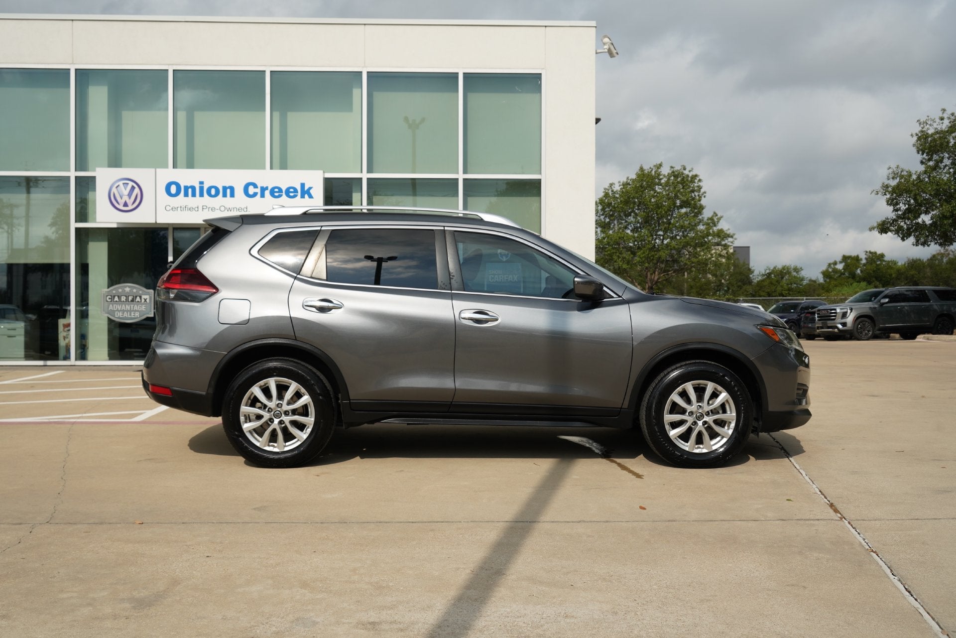 2020 Nissan Rogue S