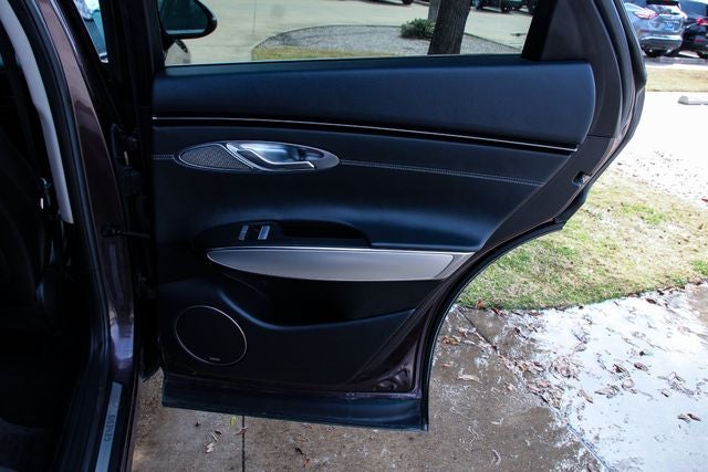 2022 Genesis GV70 2.5T