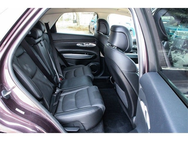 2022 Genesis GV70 2.5T