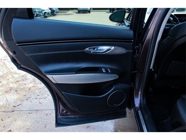 2022 Genesis GV70 2.5T