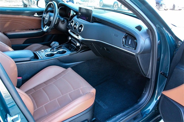 2023 Kia Stinger GT2