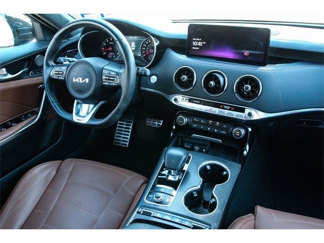 2023 Kia Stinger GT2