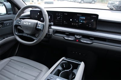 2024 Kia EV9 Land