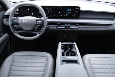 2024 Kia EV9 Land