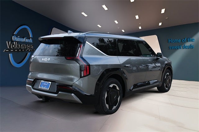 2024 Kia EV9 Land