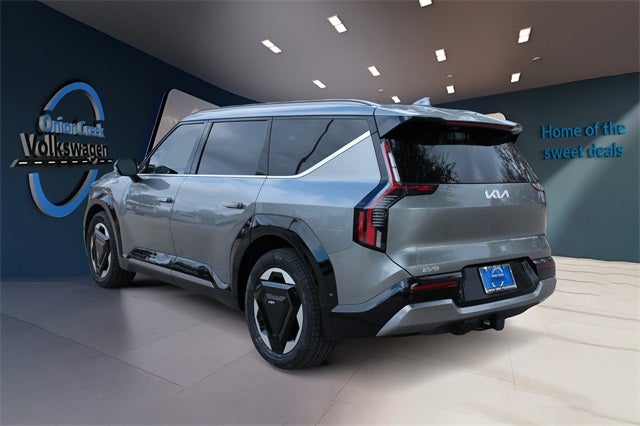2024 Kia EV9 Land